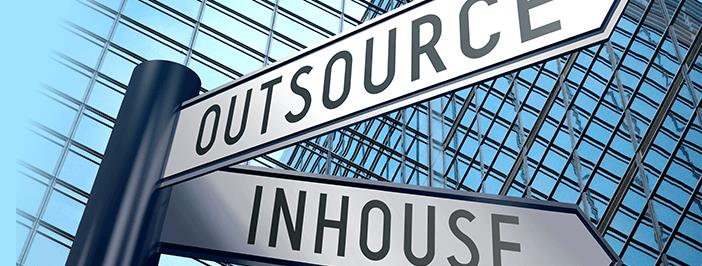 The Pros And Cons Of Outsourced IT Services
